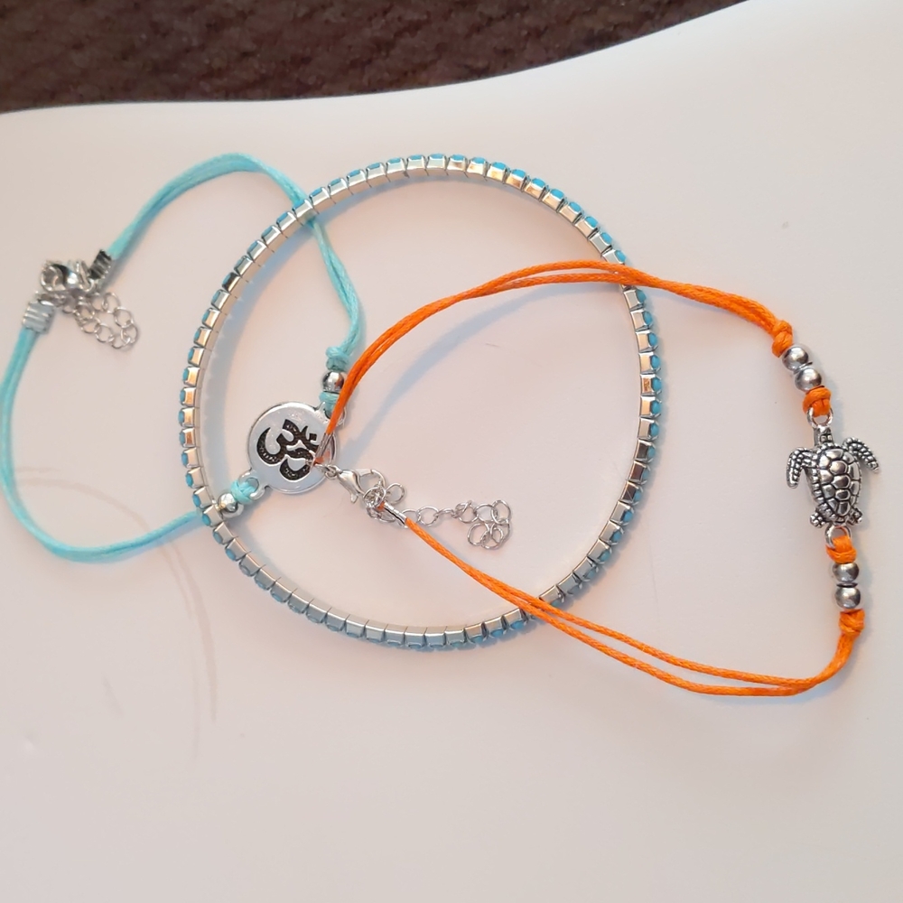 ๐ Turtle & Silver & Turquoise Ankle or Wrist Bracelet - Picture 4 of 4